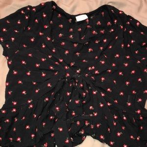 Brandy Melville Tied crop top